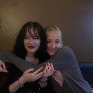 Meet your Posher, Maria